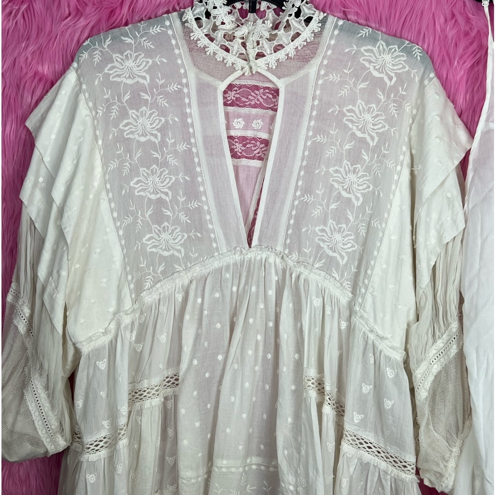 Gorgeous, lacy, white, two piece, Free People dress  never worn Valentine’s Day